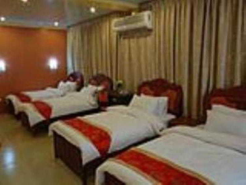 A&A Plaza Hotel Puerto Princesa Екстер'єр фото